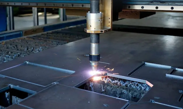 Plasma-cutting
